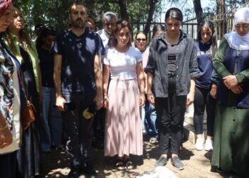 Gazeteci Nesrin Teke anıldı: Meşale olup yolumuzu aydınlattı
