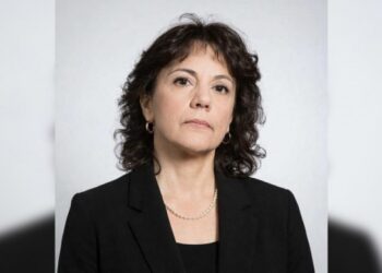 İtalyan filozoftan sürece destek: Silah bırakma teslimiyet değil, diyalog çağrısıdır