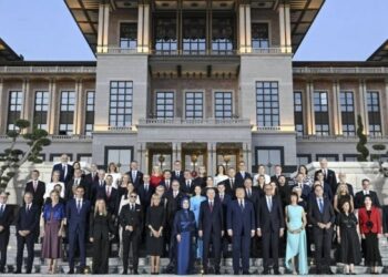 NATO Zirvesi 2’nci gününde devam ediyor: Müttefikler arası kısıtlama kaldırılmalı Güncelleniyor