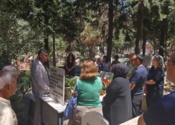 İkram Mihyaz mezarı başında anıldı