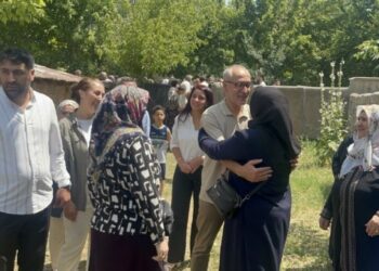 31 yılın ardından tahliye olan Uysal’a memleketinde karşılama: Barışı hep birlikte inşa edeceğiz