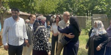 31 yılın ardından tahliye olan Uysal’a memleketinde karşılama: Barışı hep birlikte inşa edeceğiz