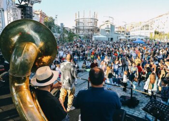 36. Akbank Caz Festivali’nde sahne alacak isimler açıklandı