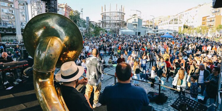 36. Akbank Caz Festivali’nde sahne alacak isimler açıklandı
