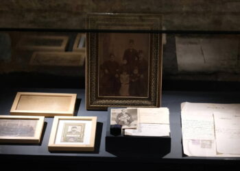 Bir Osmanlı aile arşivi sergisi: ‘Kalbin Mührü’