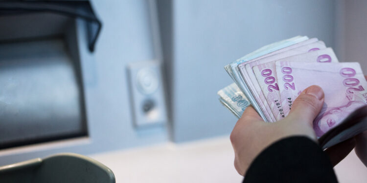 Bankalardan Köklü Değişim! ATM'lerde Artık Yalnızca 200 TL Bulundurulacak