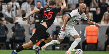 Beşiktaş Avrupa Aşkına Sahada: Midtjylland Maçının 11'leri Belli Oldu