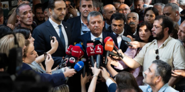 CHP'de Bomba Kulis: 10 Vekil Daha YENİ Parti'ye Katılacak