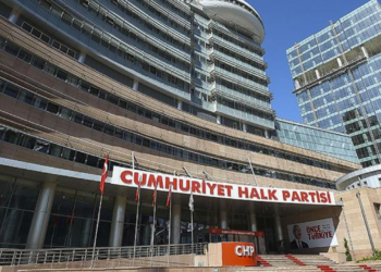 CHP'de Özel Sonrası İlk Seçim: Yeni Grup Başkanı ve Grup Başkan Vekilleri Belli Oldu