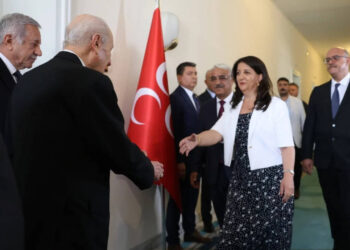 Çerçeve Yasa Trafiği Hızlandı: DEM Parti Heyeti ile MHP Lideri Bahçeli Arasında Sürpriz Zirve
