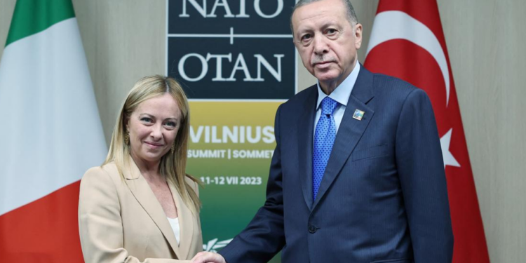 Cumhurbaşkanı Erdoğan, İtalya Başbakanı Meloni'yle Görüştü