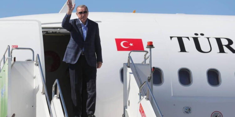 Cumhurbaşkanı Erdoğan Katar'a Gitti