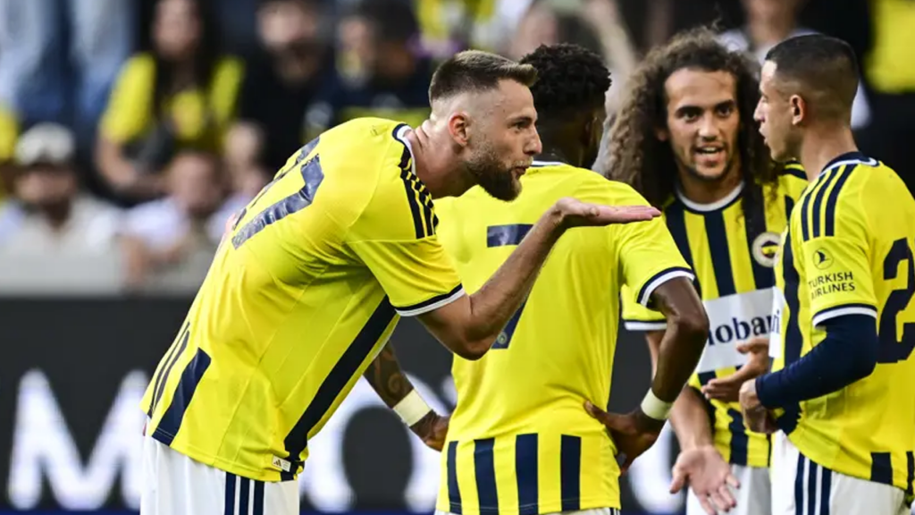 Fenerbahçe Hazırlık Maçında Gol Yağdırdı