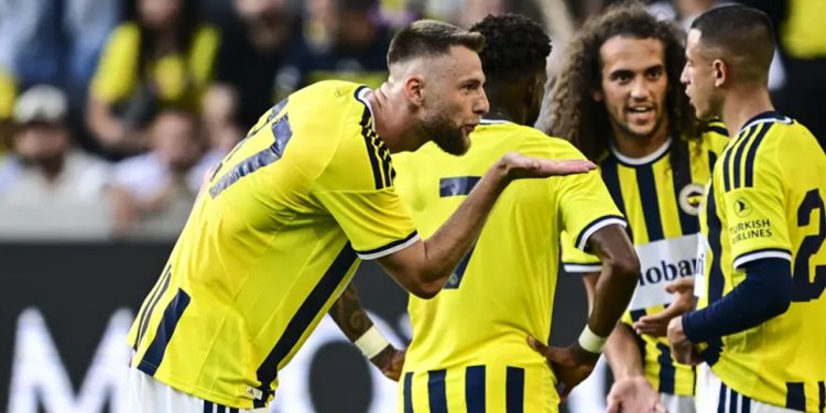 Fenerbahçe Hazırlık Maçında Gol Yağdırdı