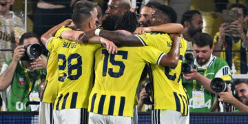 Fenerbahçe’de Gornik Zabrze Öncesi Kadro Açıklandı! İki İsim Yok