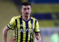Fenerbahçe'den Mert Hakan'a Yeni Sözleşme: Asgari Ücret Alacak