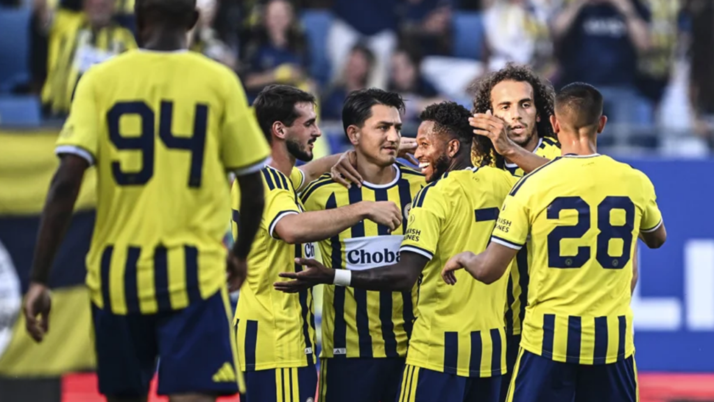 Fenerbahçe'nin Şampiyonlar Ligi Serüveni Başlıyor: İşte İlk 11'ler