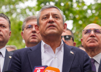 İşte YENİ Parti’nin A Takımı: Özgür Özel’in Kurmay Kadrosunda Kimler Var? Grup Başkanvekilleri, PM ve YDK Tam Liste