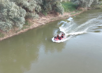 Kızılırmak'ta Yürek Yakan Olay: Oğlunu Kurtaran Baba Akıntıda Kayboldu