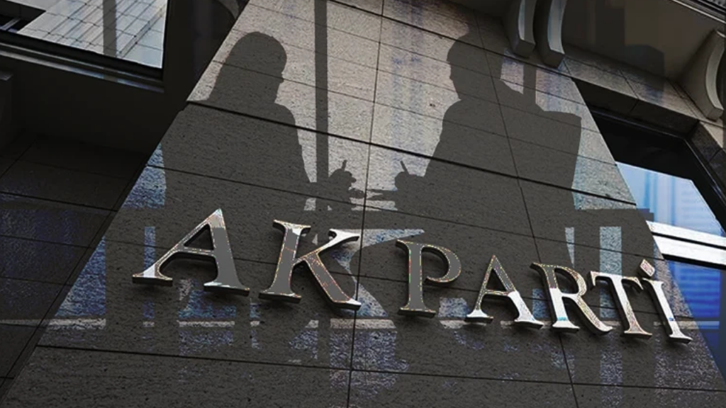 Kulislerde 'Transfer' Hareketliliği: AK Parti'ye Katılacağı İddia Edilen Vekil Telefonlarını Kapattı