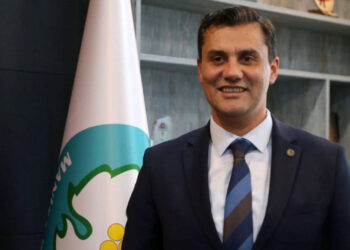 Manisa Büyükşehir Belediye Başkanı Ferdi Zeyrek'in Ölümüne İlişkin Dava Ertelendi