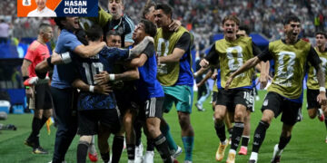 Messi’nin gecesi: Arjantin, İngiltere’yi devirdi ve finalde İspanya’nın rakibi oldu