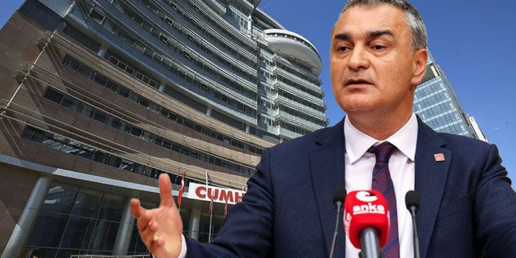 Müslim Sarı Duyurdu: CHP MYK'da Görevden Alma ve İhraç Kararı