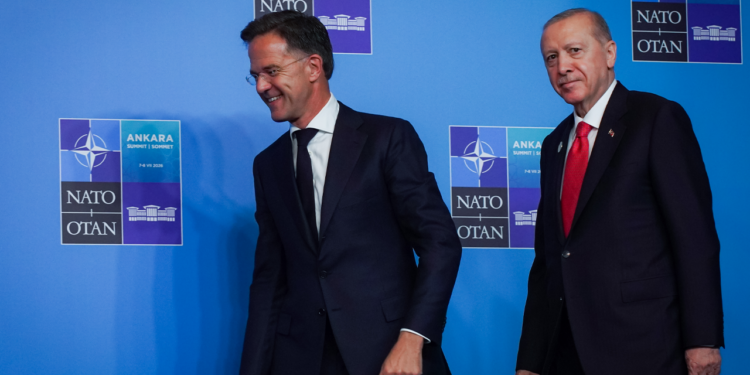 NATO'nun Yeni Durağı Belli Oldu: Ankara Zirvesi'ne Büyük Övgü