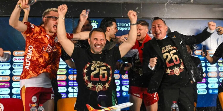 Okan Buruk Rekorlara Doymuyor! Hem Galatasaray'ın Hem de Süper Lig'in Zirvesinde