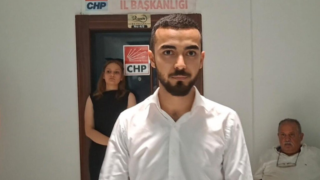 Osmaniye'de CHP Gençlik Kolları Başkanına Muştalı Saldırı