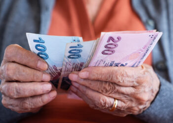 SGK'dan Emekli Maaşına Kesinti Kararı, Kimlerin Maaşından Ne Kadar Kesilecek?