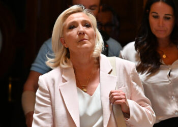 Seçimlere Aylar Kala Şok Gelişme! Marine Le Pen’in Siyasi Hayatı Bitiyor mu?