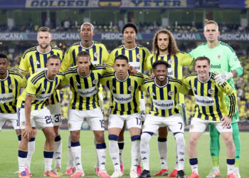 Sturm Graz Maçı Öncesi Flaş Gelişme, Fenerbahçe UEFA Kadrosunu Değiştirdi