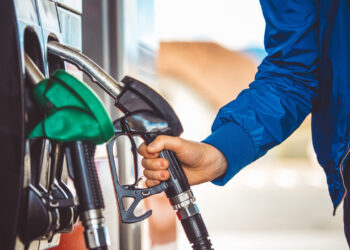 Sürücüler Dikkat, Depoları Hemen Doldurun! Bu Gece Yarısı Benzine Zam Geliyor