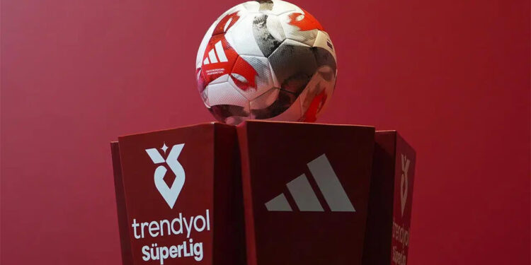 TFF Duyurdu, Süper Lig'de Derbi Tarihleri Belli Oldu