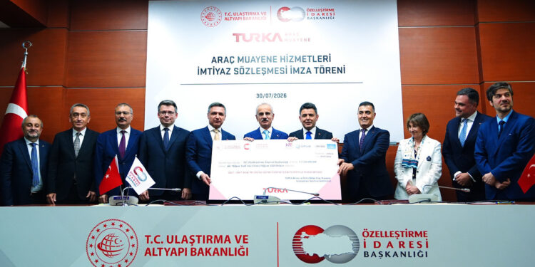 TURKA ile Dev İmza Atıldı, Sürücüler İçin Yeni Çağ Başlıyor: 3 Milyar Dolarlık Yatırımla Araç Muayenede 'Sıfır İnsan' ve 'Sıfır Komisyon' Dönemi
