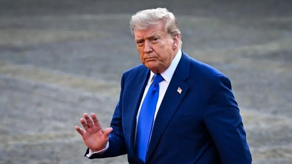 Trump Ankara'da Zelenskiy ve Şara'yla Görüşecek