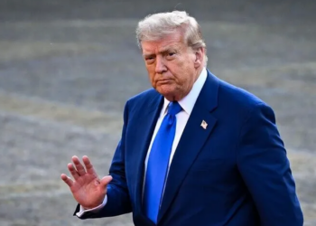 Trump Ankara'da Zelenskiy ve Şara'yla Görüşecek