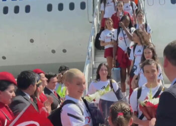 VNL Zaferi Sonrası Filenin Sultanları Türkiye'de! İşte İlk Görüntüler