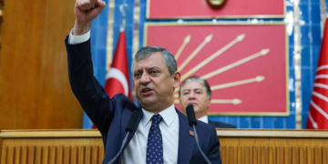 Yeni Parti Ne Zaman Kurulacak, Kaç Vekil Katılacak? Özgür Özel'den Net Yanıt