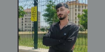 Irkçı saldırıya uğramıştı: Koçyiğit, Furkan Oğlak’ın tutuklanmasını Meclis gündemine taşıdı