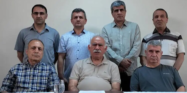DEM Partili kaynaklardan açıklama: İktidar kaynaklı kulis haberleri asılsızdır