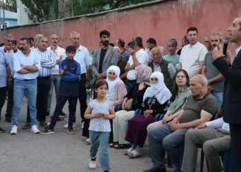 DBP’ni başlattığı halk buluşmaları Agirî’de devam etti