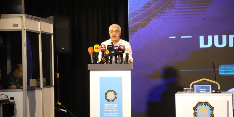 Mithat Sancar: Çerçeve yasada silahsızlanma sağlanmalı, Abdullah Öcalan’ın rolü belirlenmeli