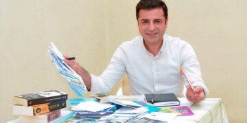 Demirtaş Narin Güran’ın babasıyla görüştü