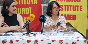 Bocheska: Kürt kültürünü siyasetin inisiyatifine bırakamayız