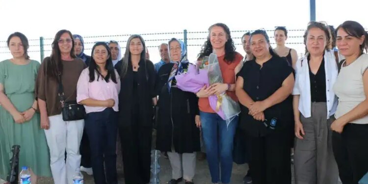 Köpekli işkenceyle gözaltına alınmıştı: Rojbin Sevil Çetin tahliye edildi