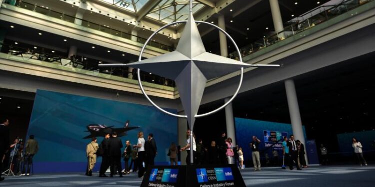 NATO ve AB’den Ankara’da ortak birlik mesajı