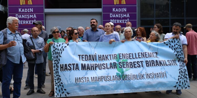 Hasta tutsak Pamuk ve Oduncu için tahliye çağrısı