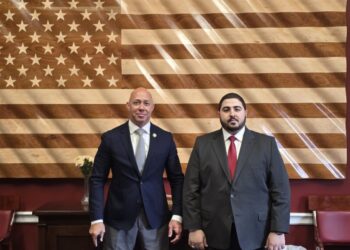 Gazeteci Lindsey Snell: Suriye’nin Washington temsilcisi eski El-Nusra üyesi
